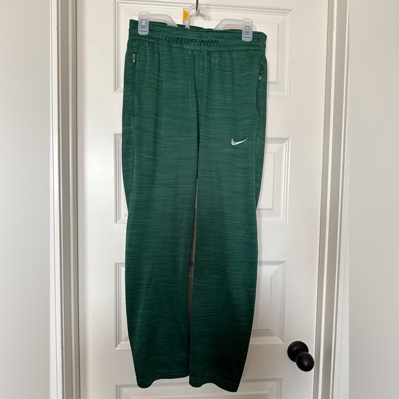 Nike dri-fit two piece set - Picture 5 of 5